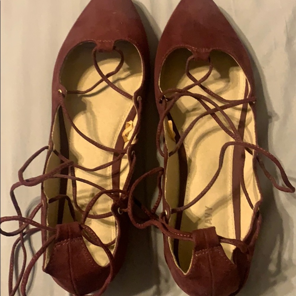 strappy flats